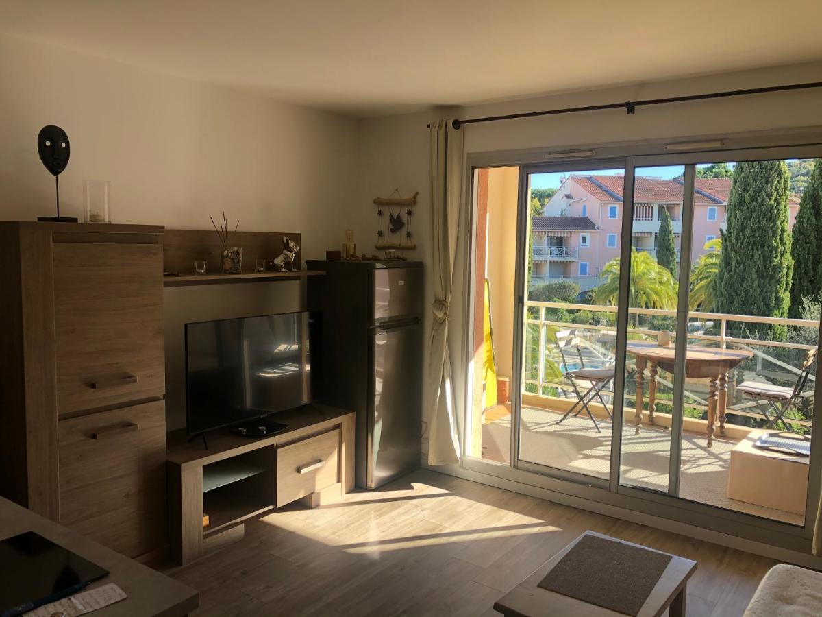 2P Terrasse Vue Piscine Et Jardin Tropical La Croix Valmer エクステリア 写真